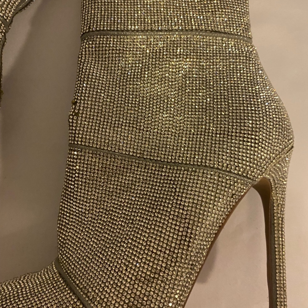 Steve Madden Silver Sparkling High Heel Boots Size 7M - Picture 5 of 16